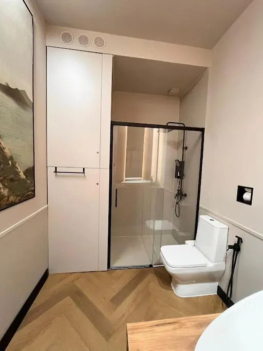 Littlehouse- Entire Property For Maximum 4 People Bukarest